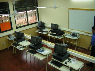 20080304132653-sala-de-informatica-esc.298-1.jpg